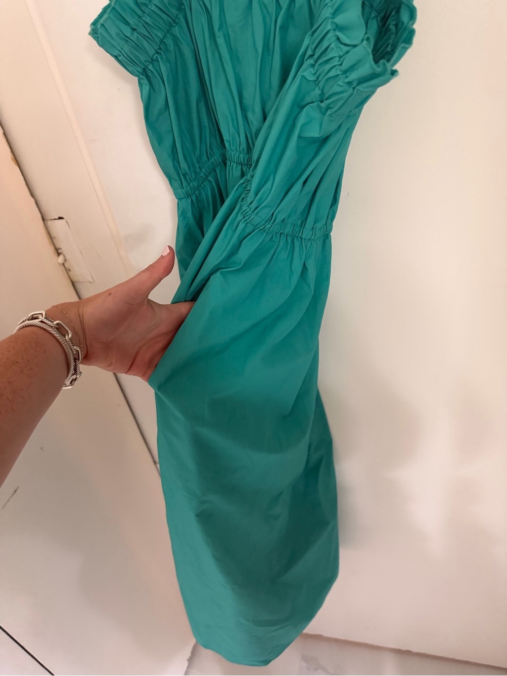 POPLIN ELASTIC-GATHER MIDI DRESS - Picture 6 of 6